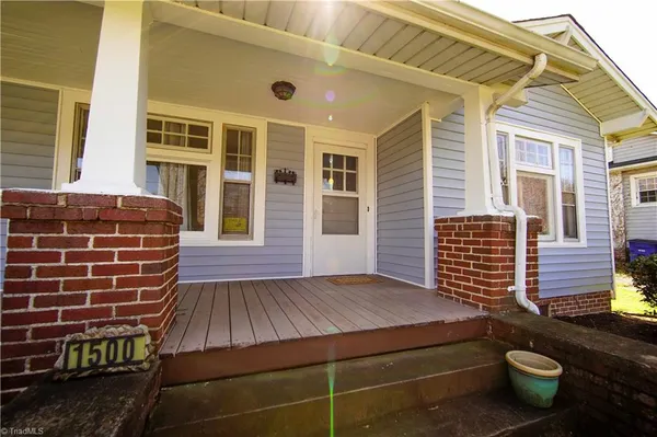 $2,000 | 1500 West Academy Street, Winston-Salem, NC 27103