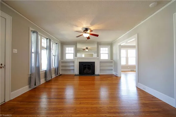 $2,000 | 1500 West Academy Street, Winston-Salem, NC 27103