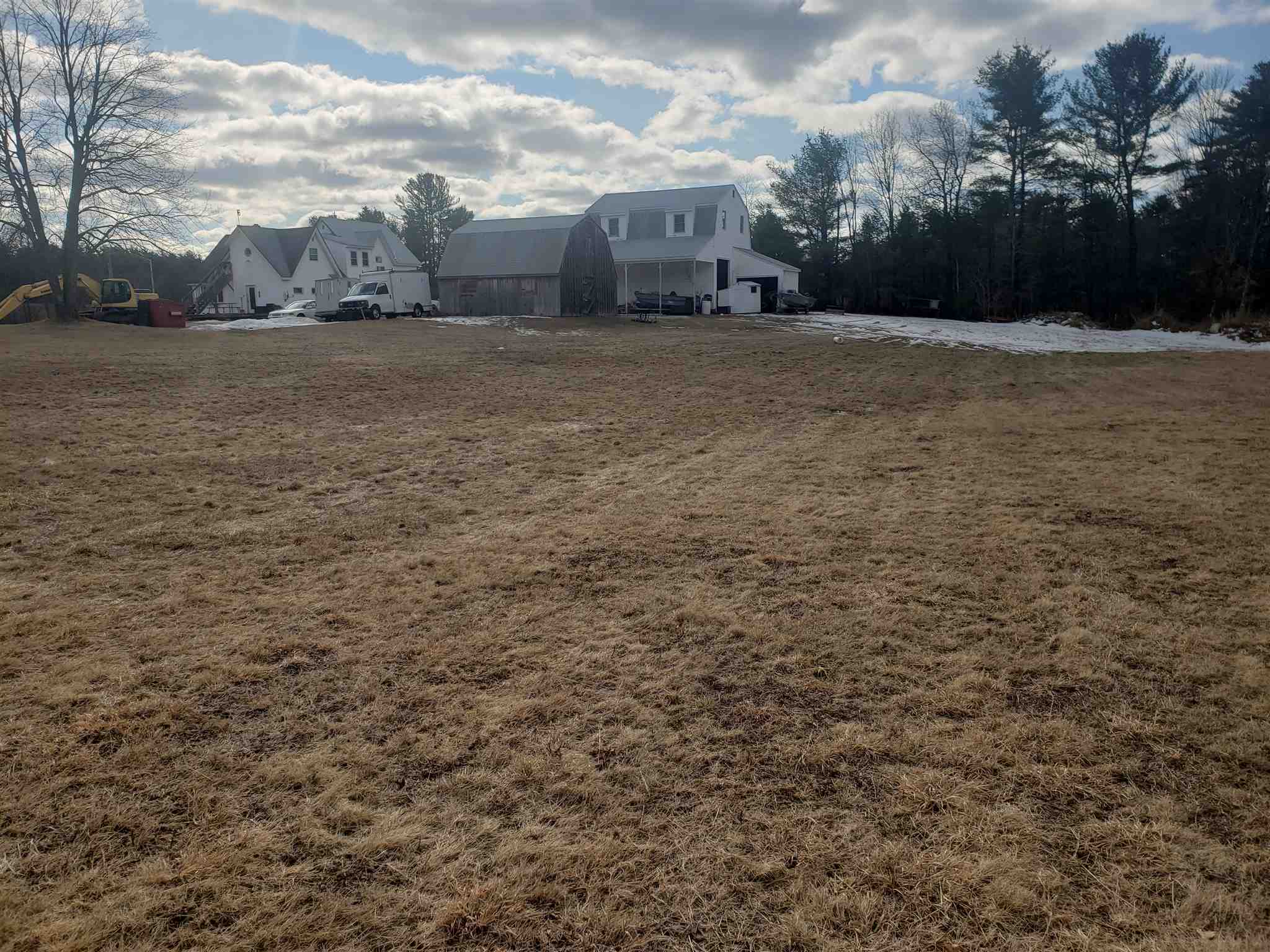 404 Hooksett Road Auburn, NH 03032 - Photo 2 of 6