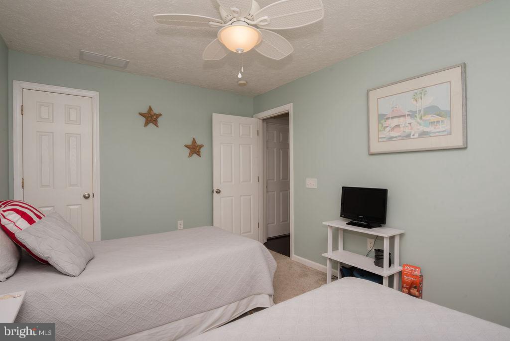 37143 Clubhouse Road Ocean View, DE 19970 - Photo 24 of 64 Gallery Image 24