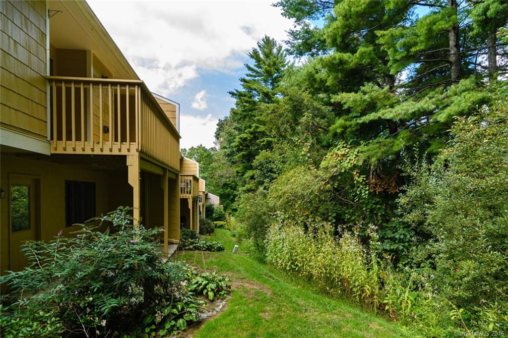 121 Beaver Ridge Road, Unit 121 Asheville, NC 28804 - Photo 22 of 24 Gallery Image 22