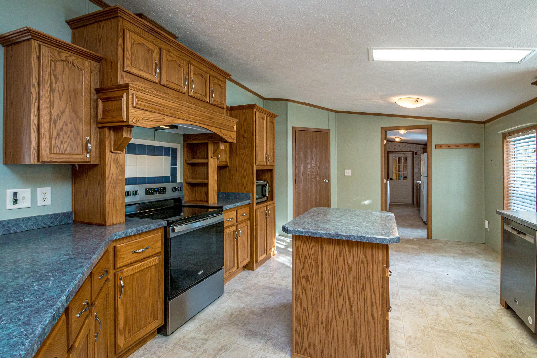 15 Lighthouse Lane North Conway, NH 03860 - Photo 5 of 37