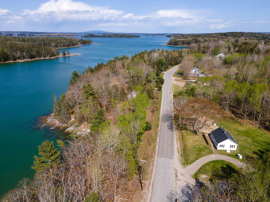 397 Sunshine Road Deer Isle, ME 04627 - Photo 28 of 33 397SunshineRd2-31