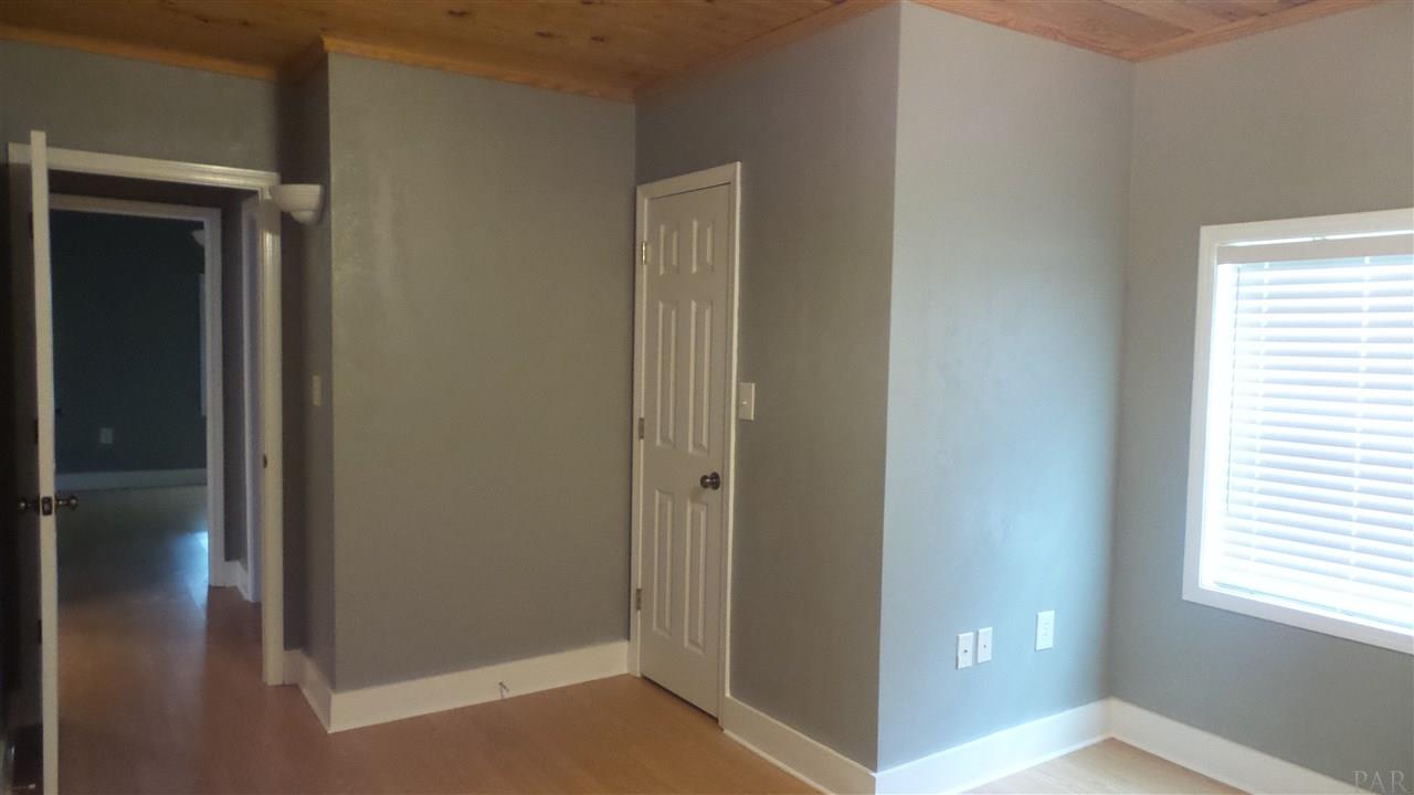 1701 Wilma Road McDavid, FL 32568 - Photo 18 of 33 Gallery Image 18