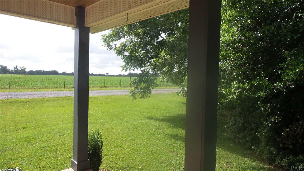 1701 Wilma Road McDavid, FL 32568 - Photo 6 of 33 Gallery Image 6