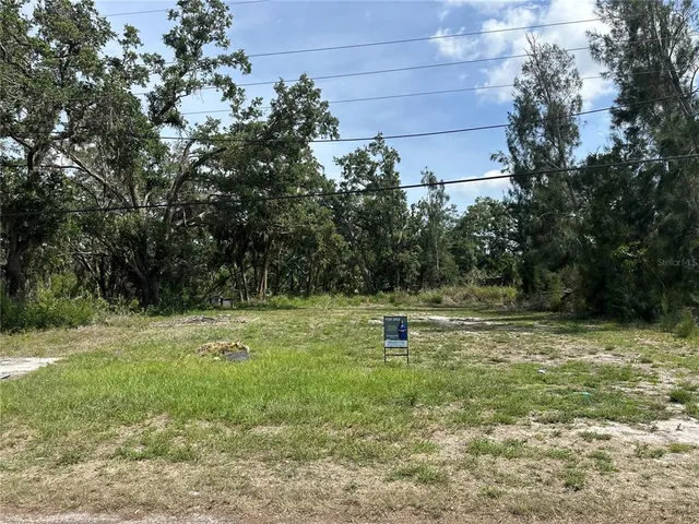 $140,000 | 3022 12th Avenue East, Bradenton, FL 34208