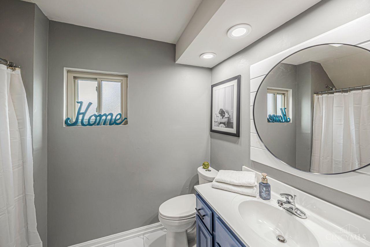 1485 Adams Road Cincinnati, OH 45231 - Photo 16 of 26 Gallery Image 16