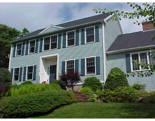 3 Ashley Road Southborough, MA 01772 - Photo 2 of 16 Gallery Image 2