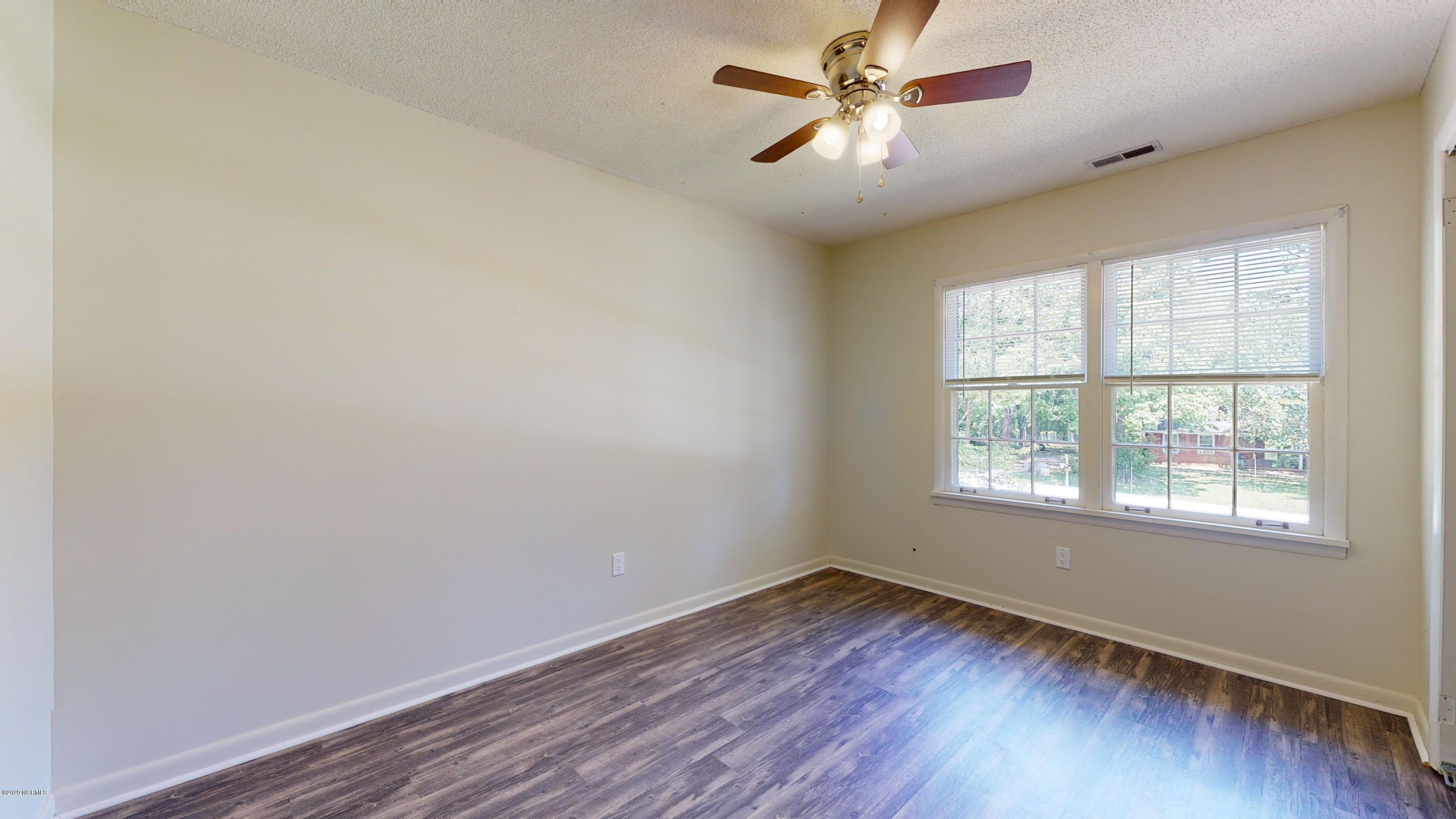 509 Friendly Road Morehead City, NC 28557 - Photo 22 of 32 Bedroom 2