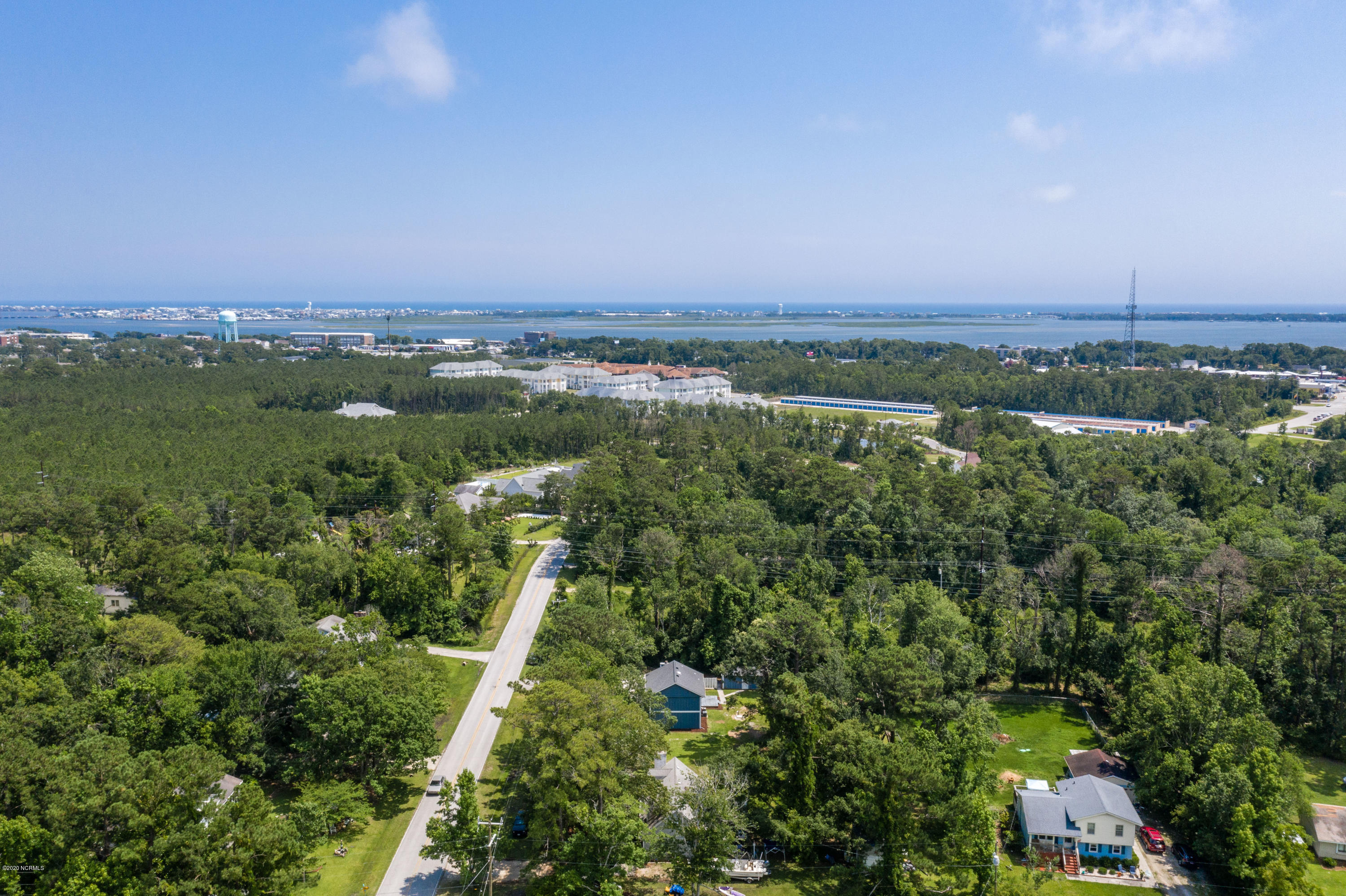 509 Friendly Road Morehead City, NC 28557 - Photo 30 of 32 Close to the Ocean and Sound