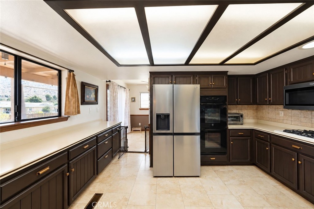 15953 St Timothy Road Apple Valley, CA 92307 - Photo 17 of 60 Gallery Image 17