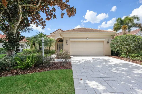 $775,000 | 8428 Misty Morning Court, Lakewood Ranch, FL 34202