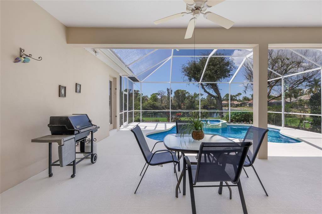8428 Misty Morning Court Lakewood Ranch, FL 34202 - Photo 28 of 44