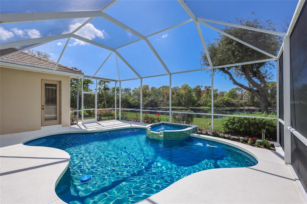 8428 Misty Morning Court Lakewood Ranch, FL 34202 - Photo 30 of 44