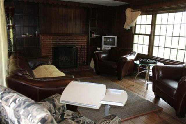 3898 Gruber Road Monroe, MI 48162 - Photo 3 of 20 20401293-2.JPG