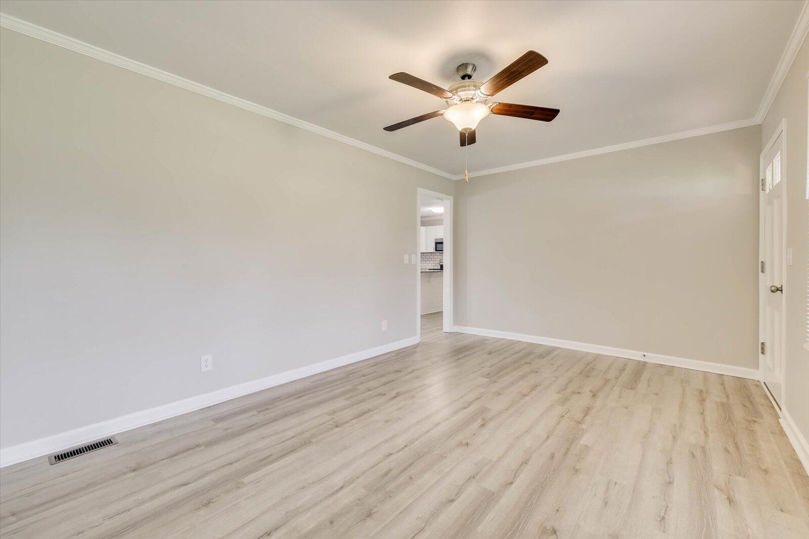 166 Travis Street Stapleton, GA 30823 - Photo 8 of 36 08-108
