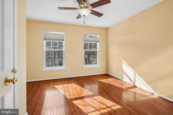 $690,000 | 13754 Fleet Street, Woodbridge, VA 22191