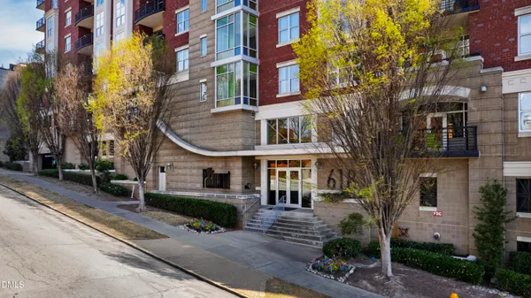 $575,000 | 618 North Boylan Avenue, Unit 506, Raleigh, NC 27603