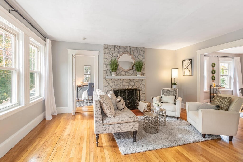 48 Clewley Road, Unit 2 Medford, MA 02155 - Photo 3 of 23 Gallery Image 3