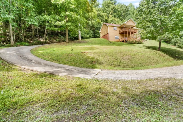 $485,000 | 162 Eagles View Valley, Hayesville, NC 28904