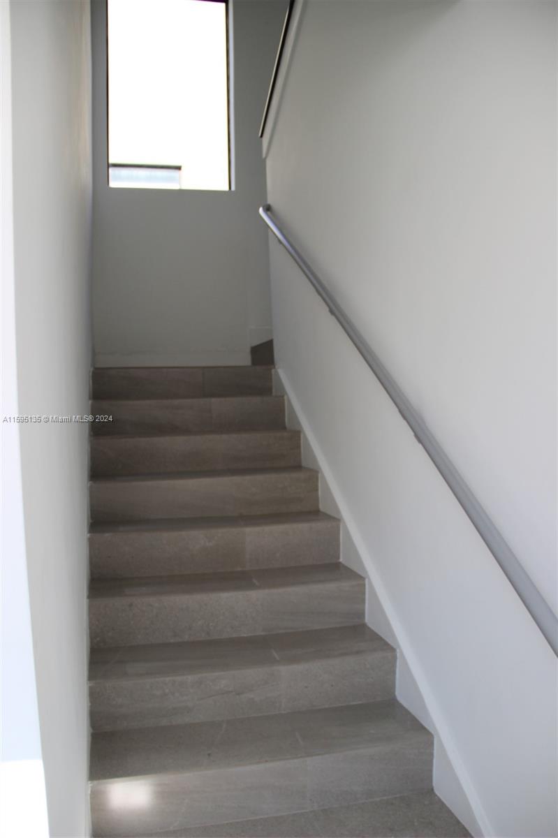 2944 Southwest 27th Terrace, Unit 2944 Miami, FL 33133 - Photo 8 of 44 a view of entryway