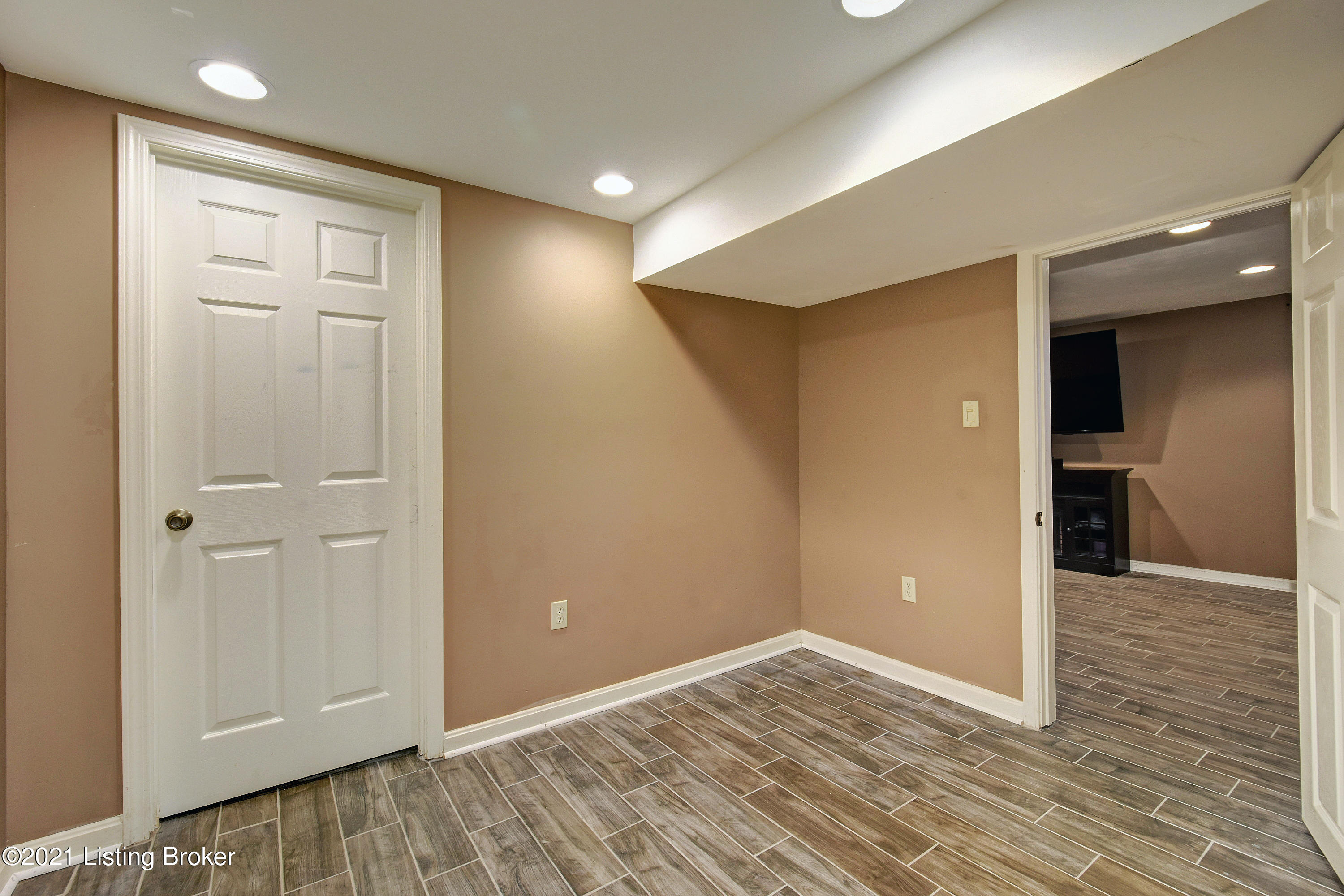 11714 Robindale Road Louisville, KY 40243 - Photo 37 of 45 _DSC7931_3_4