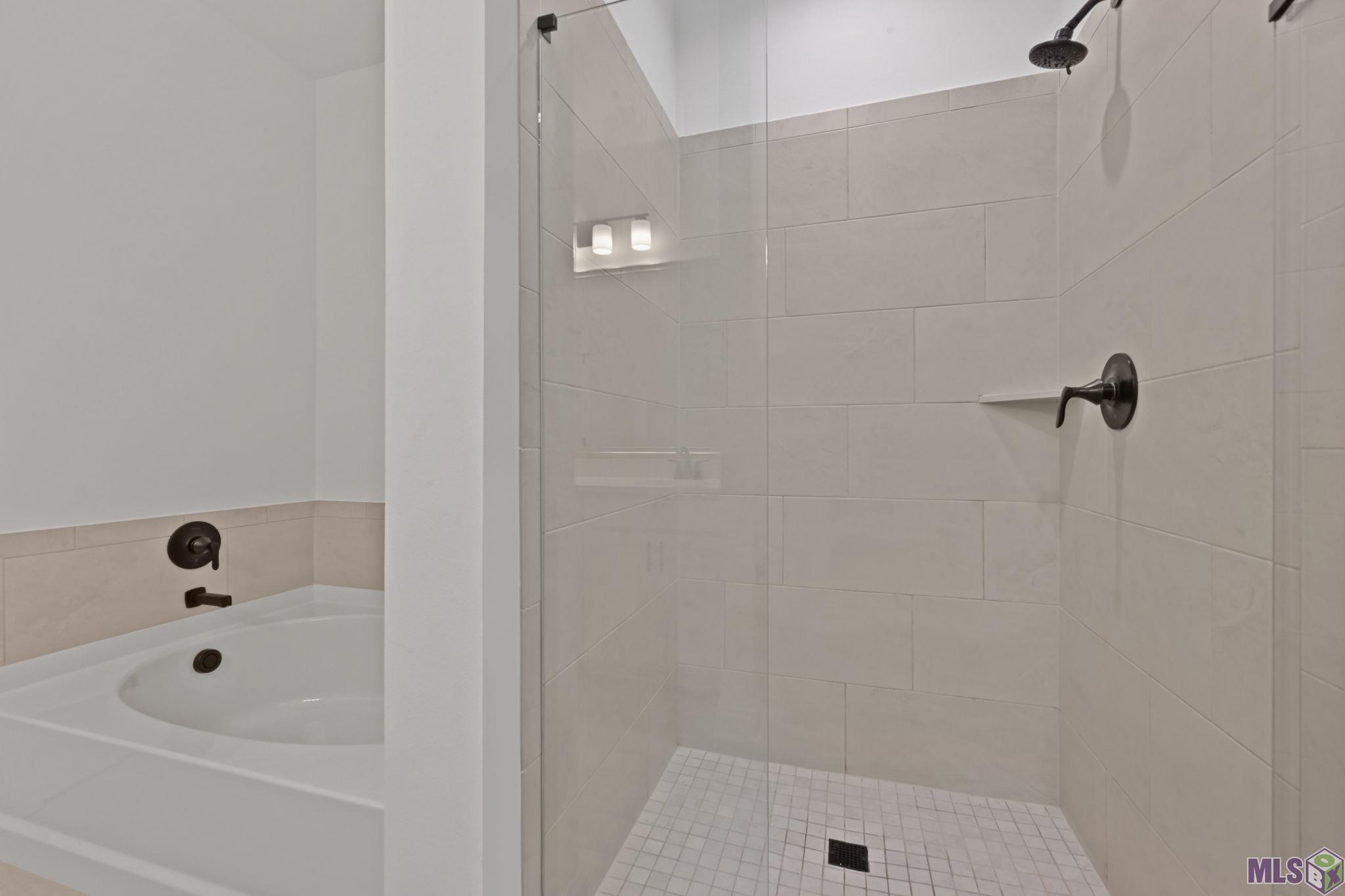 9239 Asoka Avenue Baton Rouge, LA 70810 - Photo 11 of 19