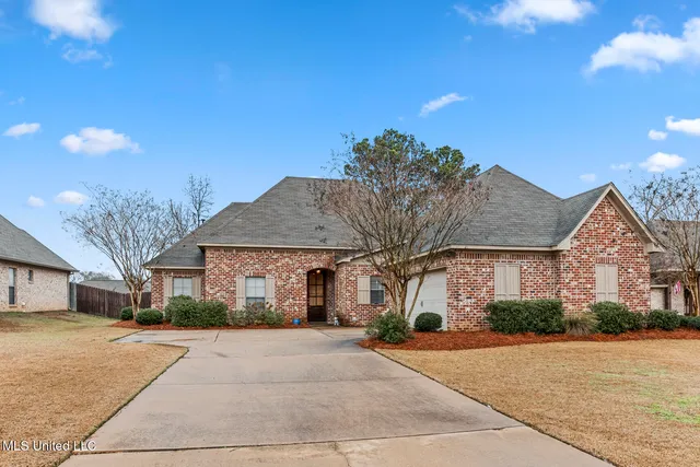 $342,000 | 424 Cumberland Ridge, Madison, MS 39110