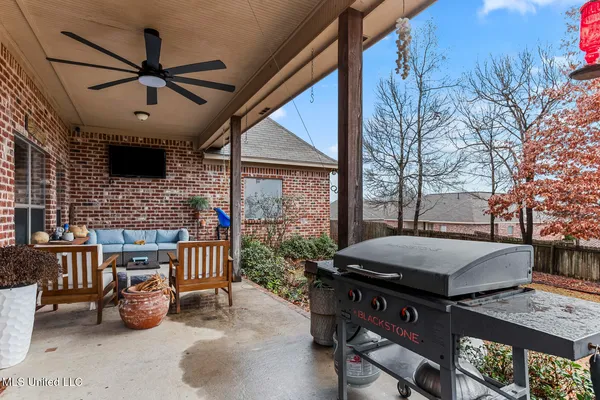 $337,000 | 424 Cumberland Ridge, Madison, MS 39110
