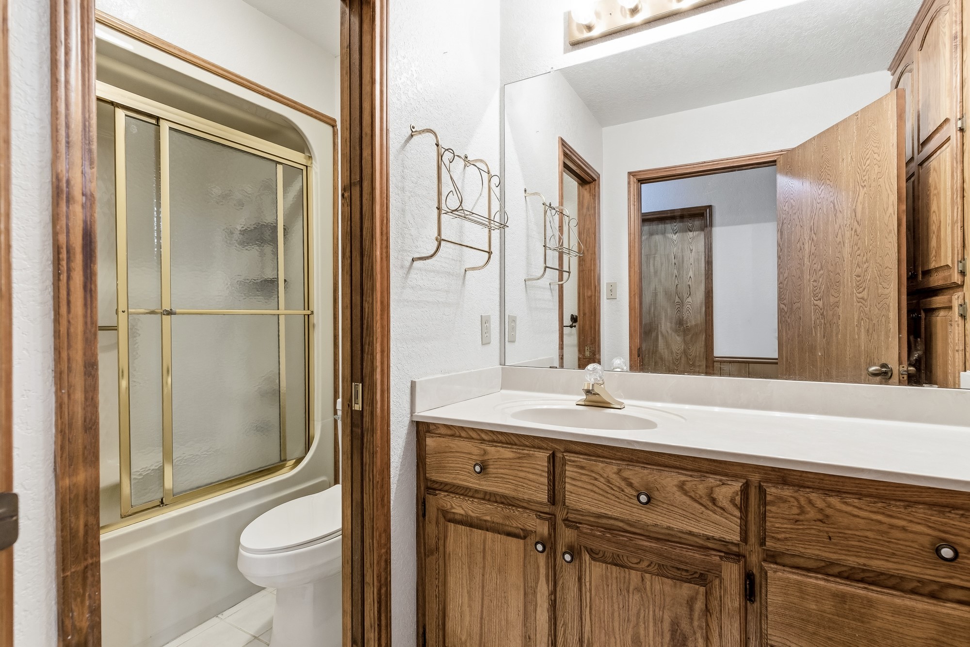 11995 Burrell Cemetery Road Beaumont, TX 77705 - Photo 23 of 43