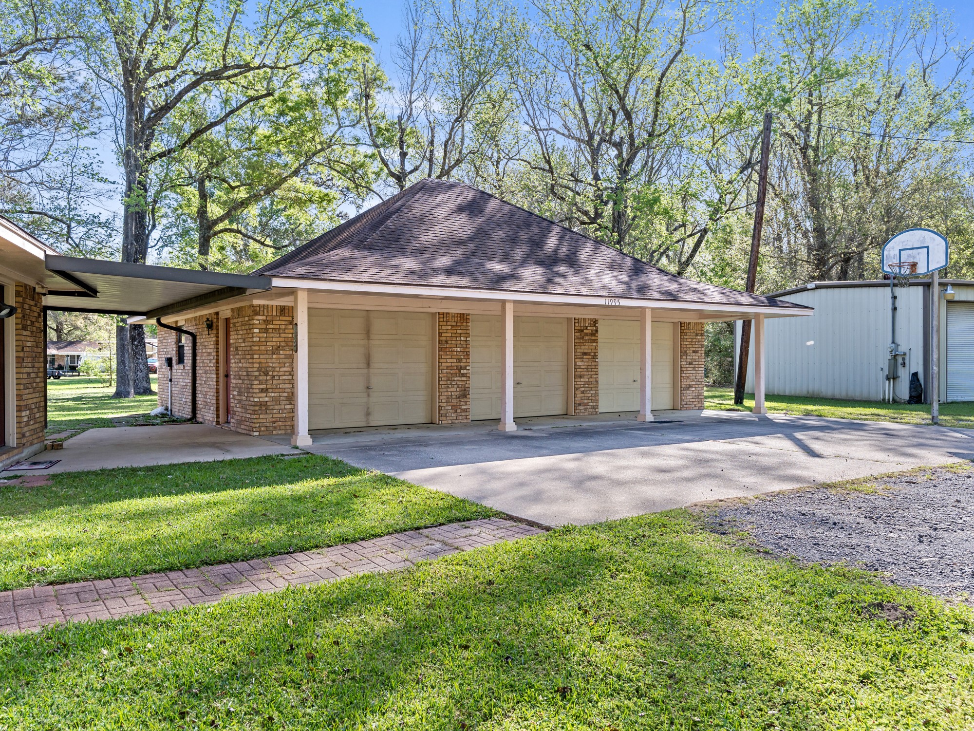 11995 Burrell Cemetery Road Beaumont, TX 77705 - Photo 37 of 43