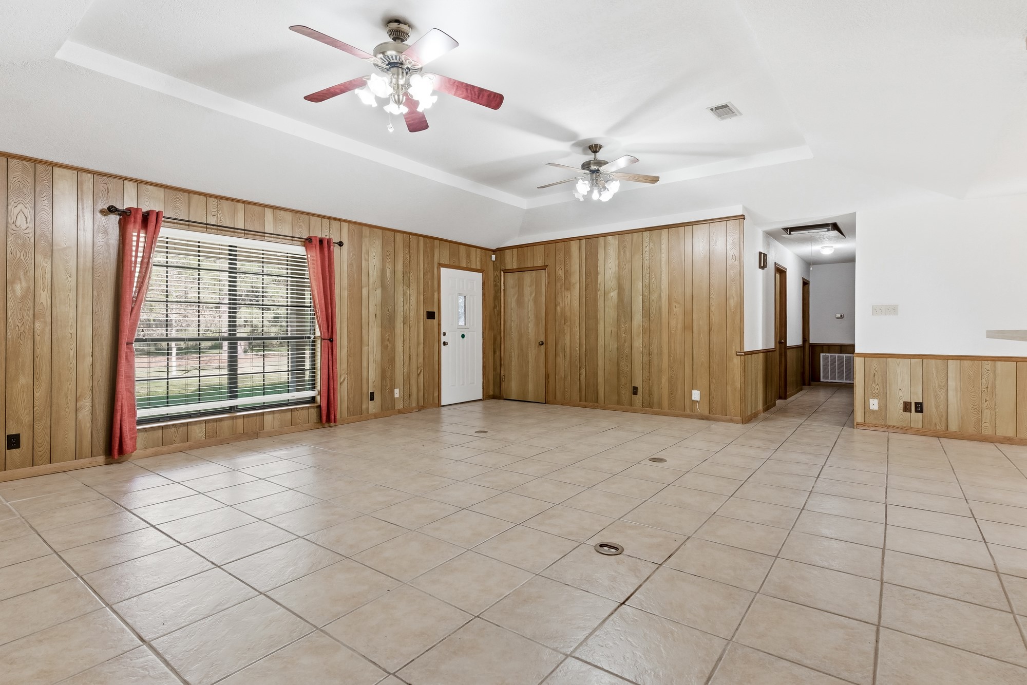 11995 Burrell Cemetery Road Beaumont, TX 77705 - Photo 9 of 43