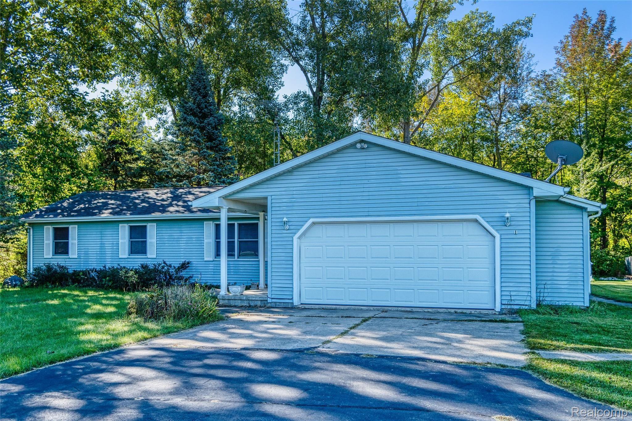 4745 Birch Run Road Millington, MI 48746 - Photo 1 of 26 Main Photo.jpg