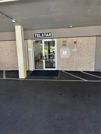 $2,450 | 1811 Jefferson Street, Unit 310, Hollywood, FL 33020