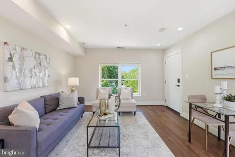 $499,999 | 1917 2nd Street Northeast, Unit 301, Washington, DC 20002