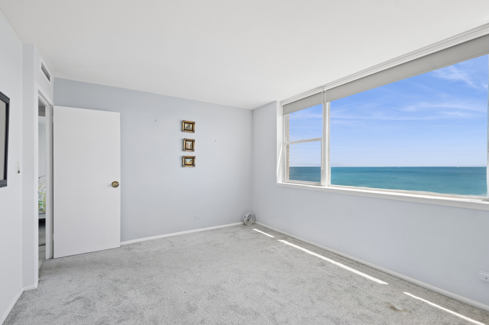 6301 North Sheridan Road, Unit 11L Chicago, IL 60660 - Photo 13 of 21