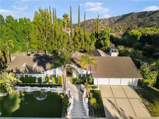 front view of house with a yard