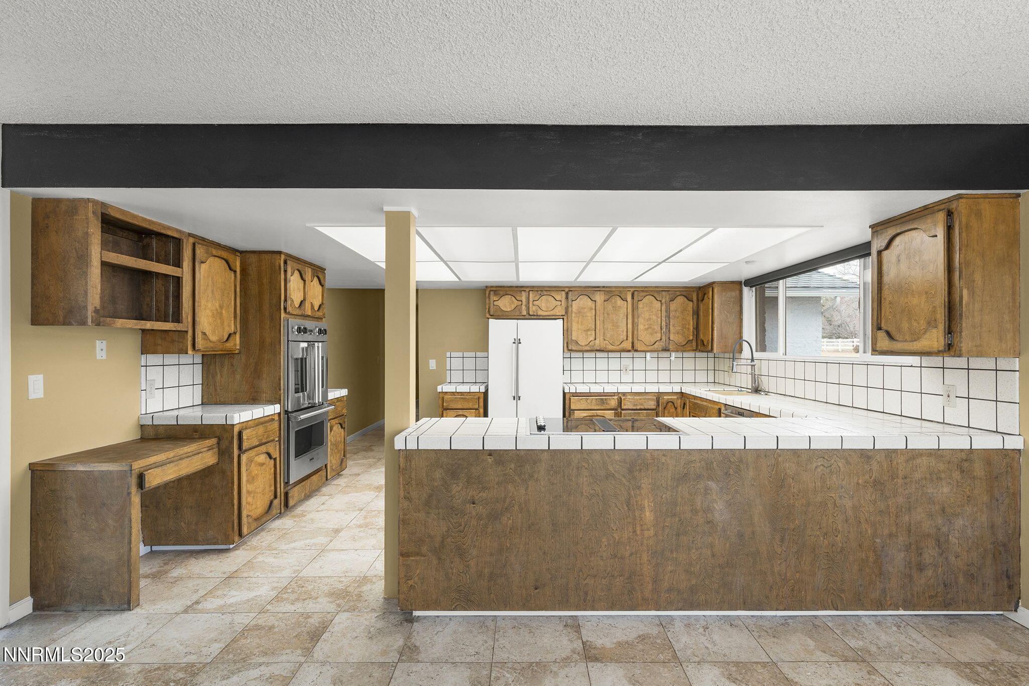 8355 Lakeside Drive Reno, NV 89511 - Photo 18 of 36 16-web-or-mls-_DSC2174