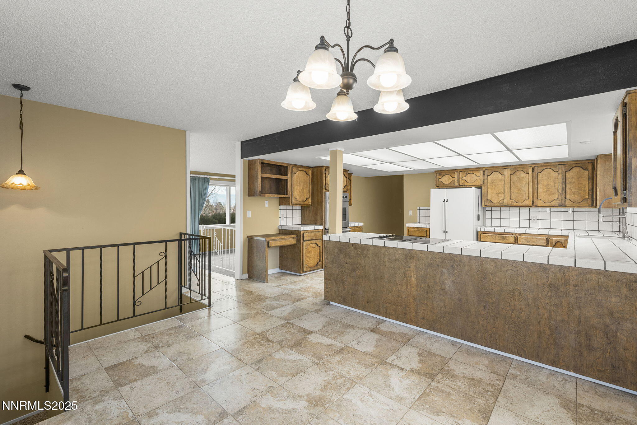 8355 Lakeside Drive Reno, NV 89511 - Photo 21 of 36 15-web-or-mls-_DSC2179