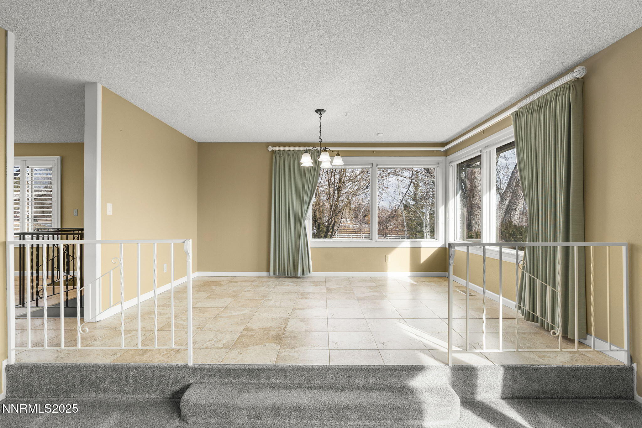 8355 Lakeside Drive Reno, NV 89511 - Photo 6 of 36 12-web-or-mls-_DSC2157