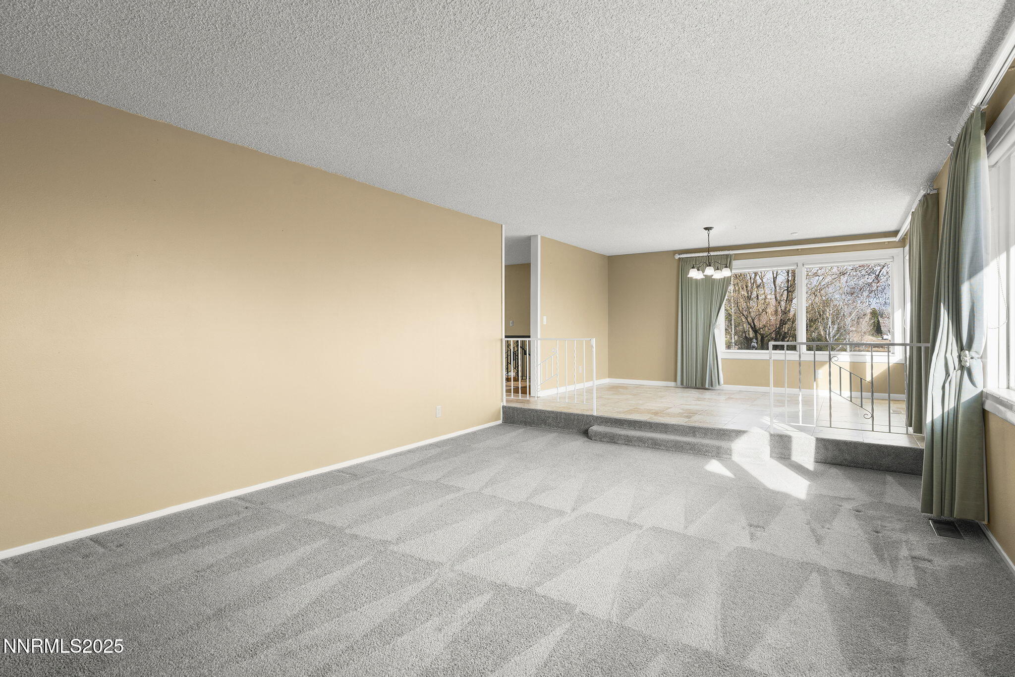 8355 Lakeside Drive Reno, NV 89511 - Photo 8 of 36 10-web-or-mls-_DSC2147