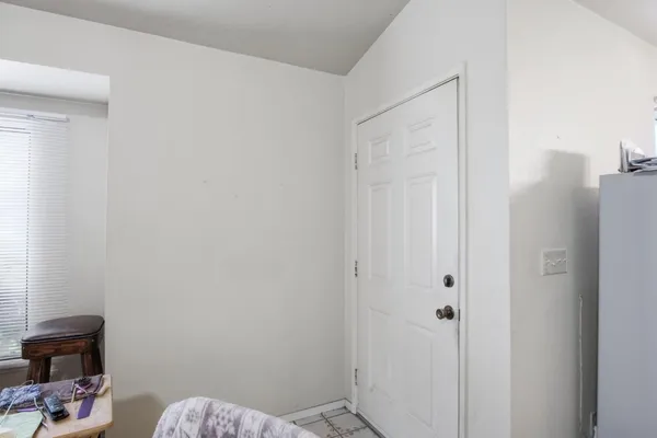 a bathroom with a toilet