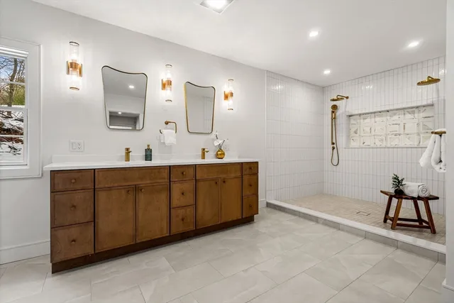 $1,678,888 | 39 Canavan Drive, Braintree, MA 02184