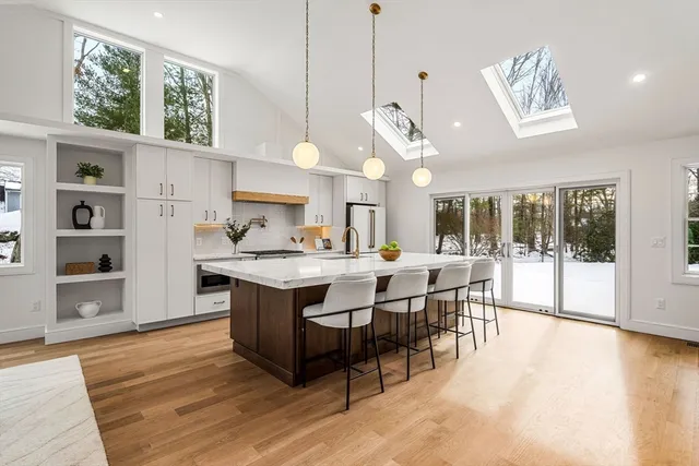 $1,678,888 | 39 Canavan Drive, Braintree, MA 02184