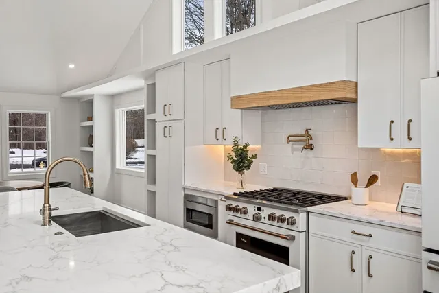 $1,678,888 | 39 Canavan Drive, Braintree, MA 02184