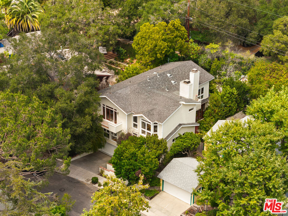 454 Sycamore Road Santa Monica, CA 90402 - Photo 31 of 31 Gallery Image 31