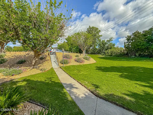 $625,000 | 1752 East Avenida De Las Flores, Thousand Oaks, CA 91362