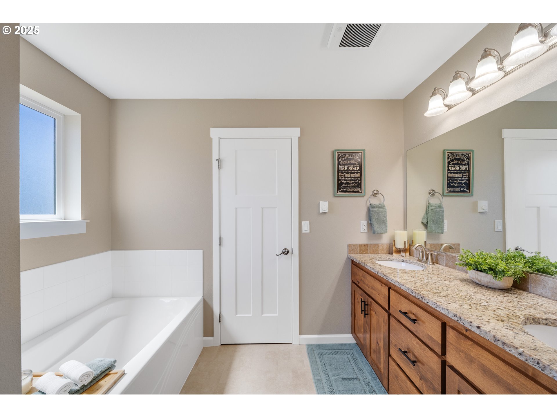 10340 Skyview Road Tillamook, OR 97141 - Photo 20 of 38 Gallery Image 20