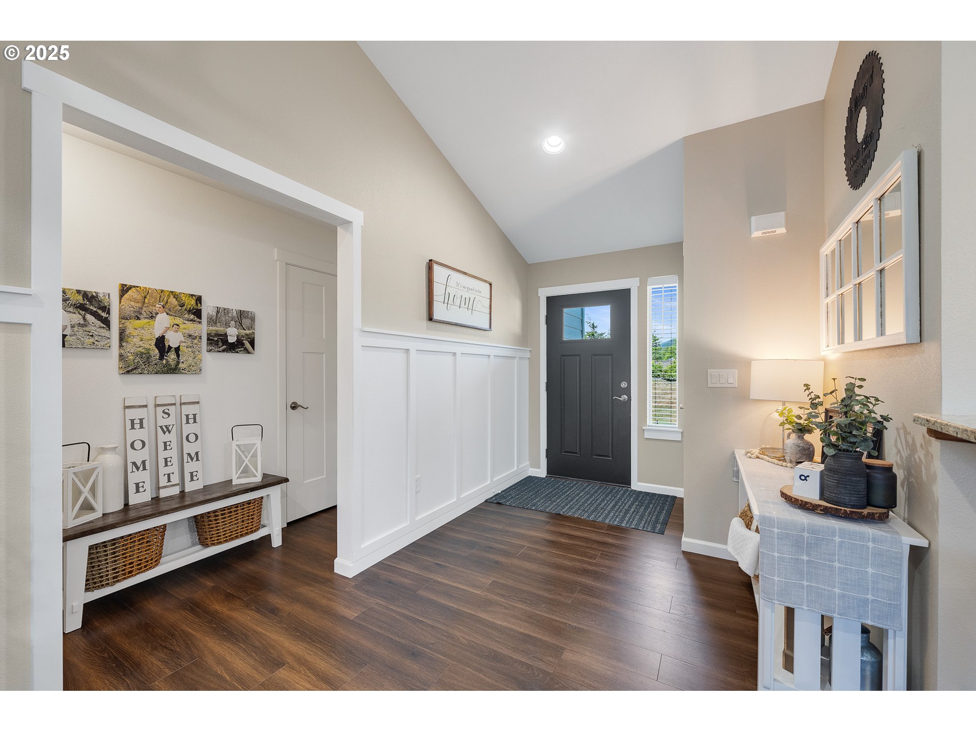 10340 Skyview Road Tillamook, OR 97141 - Photo 9 of 38 Gallery Image 9