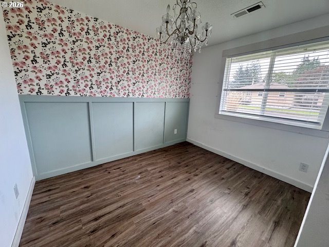3215 William Street Longview, WA 98632 - Photo 23 of 37 Bedroom